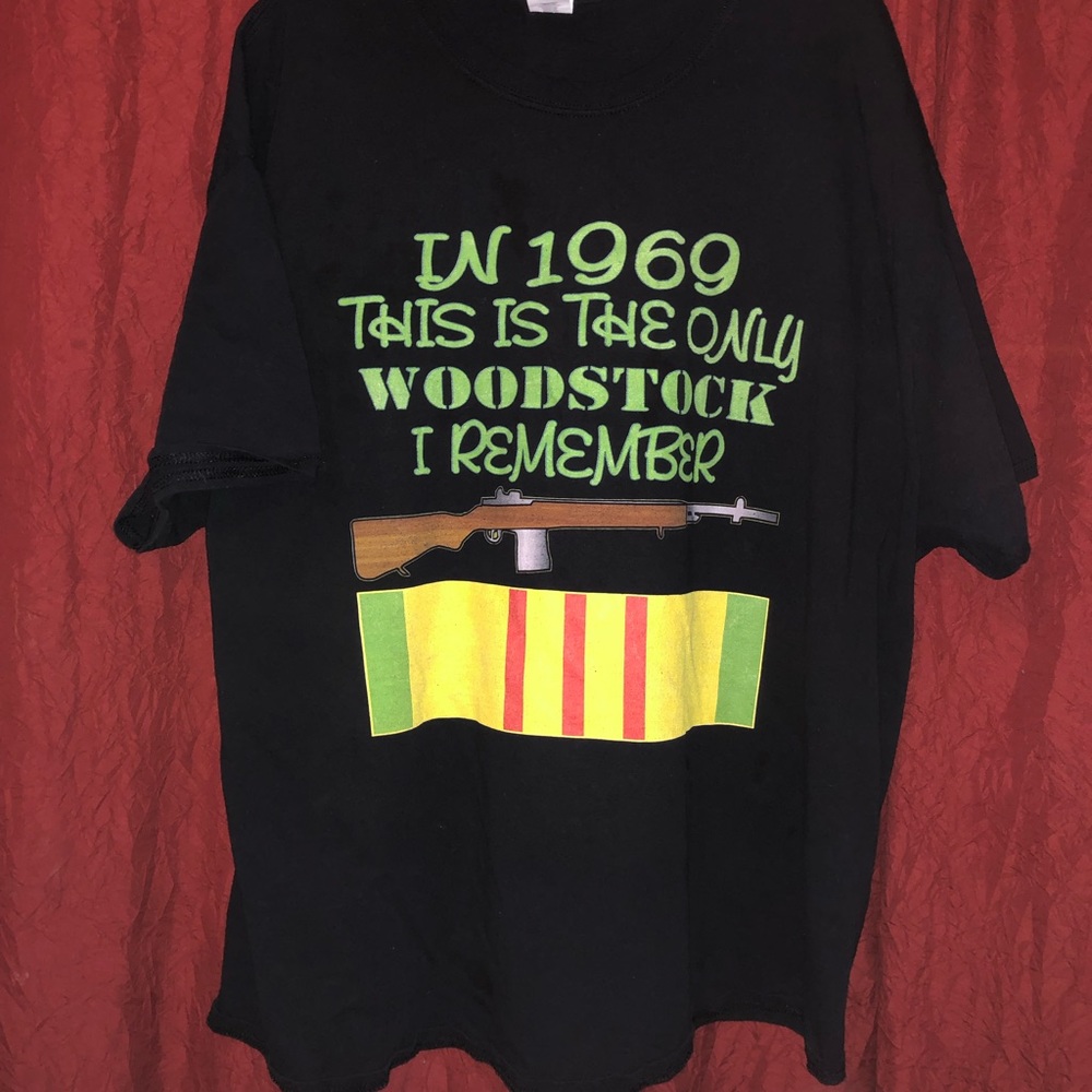 Vietnam tee